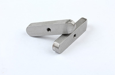 不銹鋼2CR13 兩頭圓按圖定制打孔平鍵、鍵銷